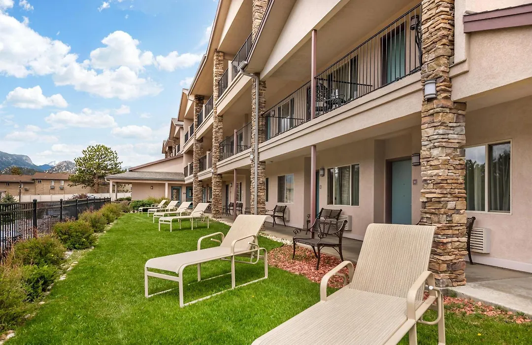Best Western Plus Silver Saddle Inn-1