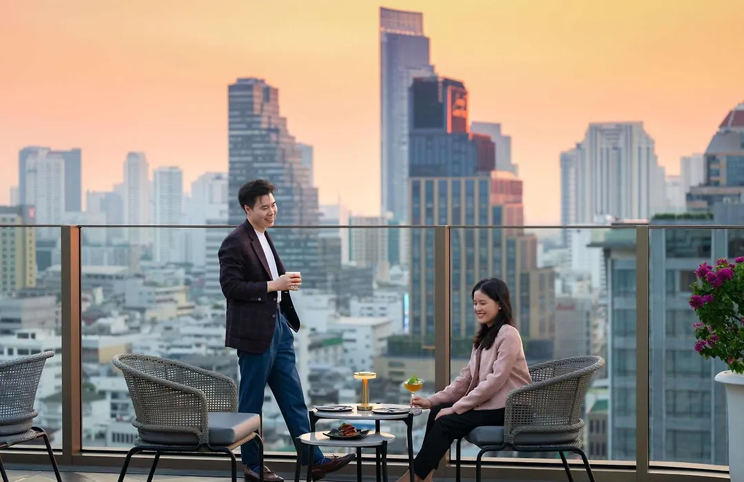 Mercure Bangkok Surawong-1