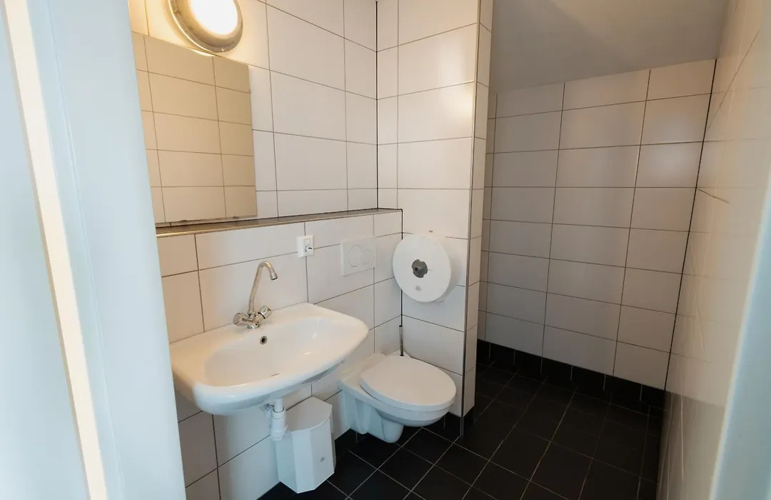 Brouwersdam Stay-1