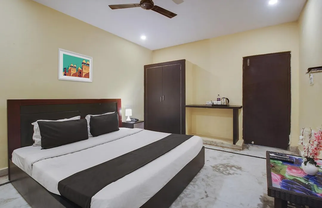 Hotel O Anuguna Tulasi Grand Near Jntu University Hyderabad-1