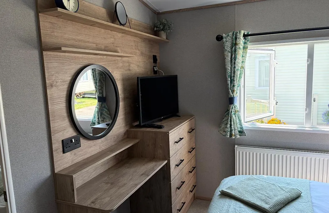 Caravan By The Sea Trecco Bay-1