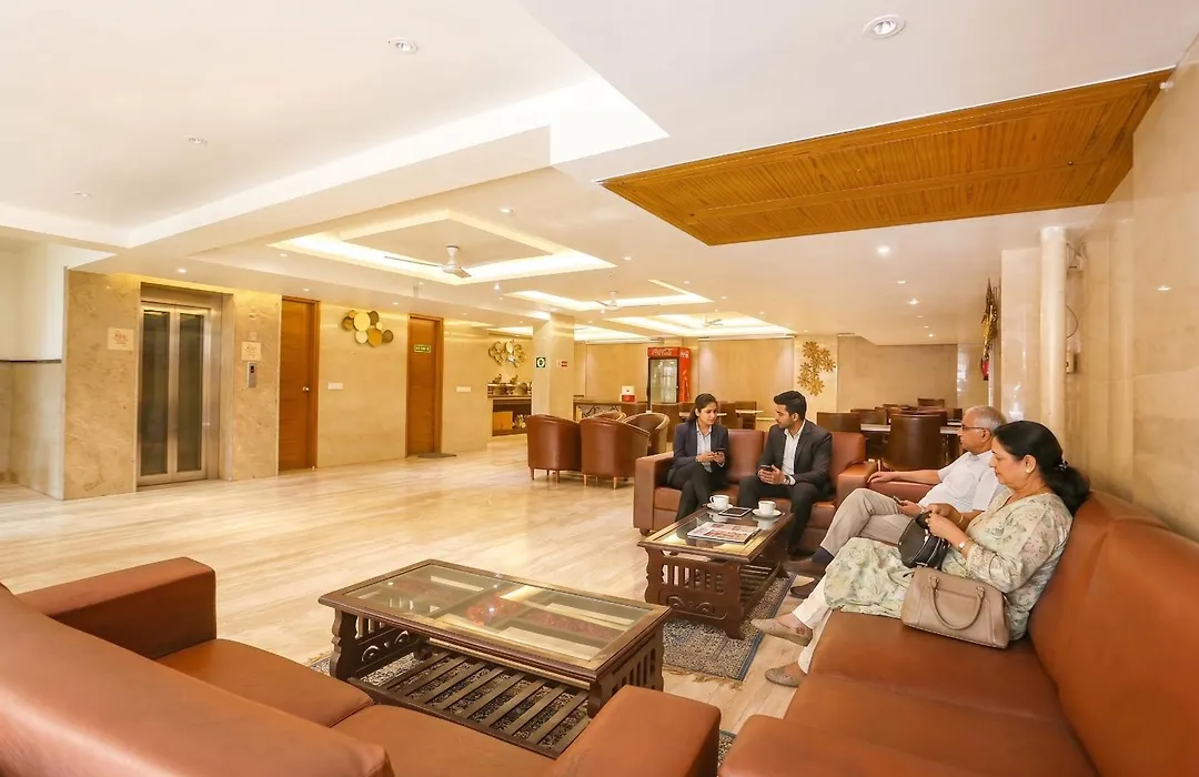 Fabhotel Green Lotus Star 17-1