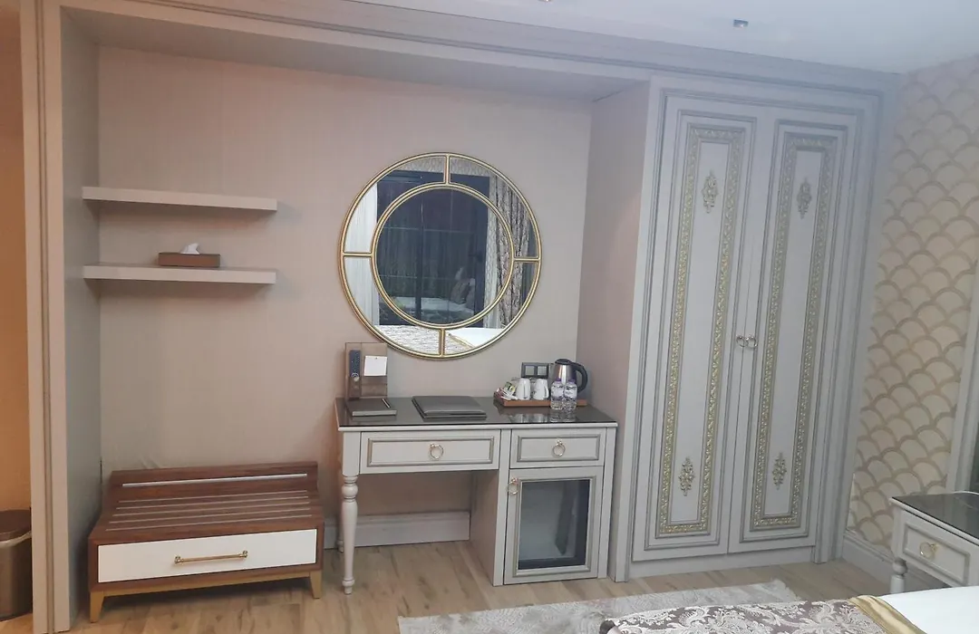 Elysium Green Suites-1