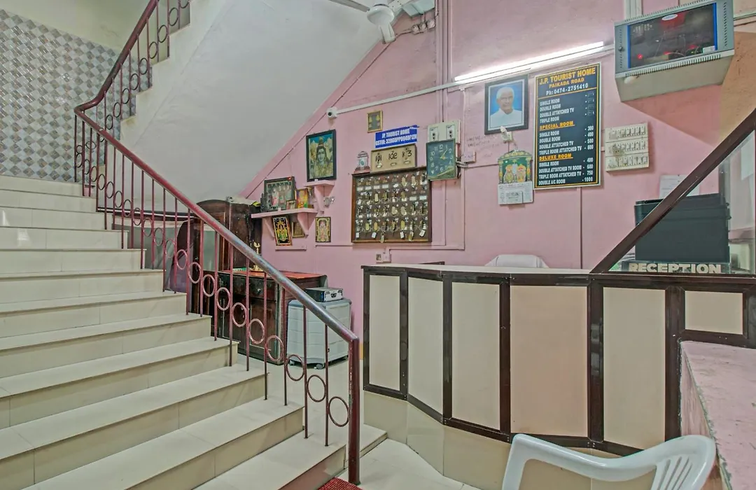 Hotel O J P Tourist Home-1