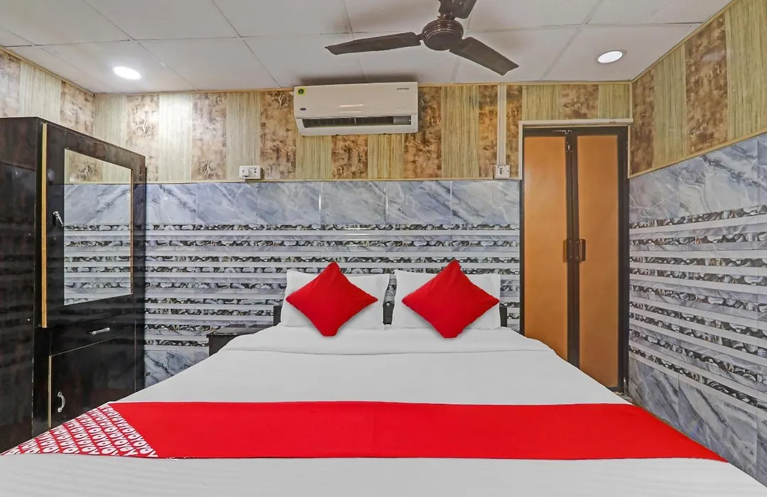 Hotel New Geetanjali-1
