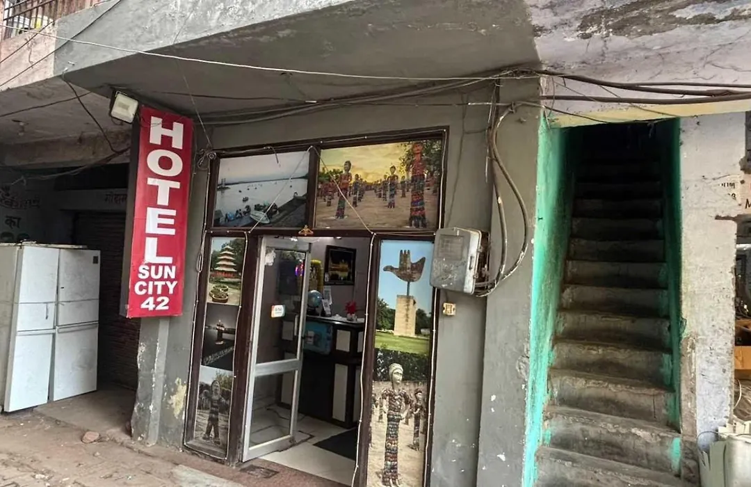 Hotel O Sun City 42-1
