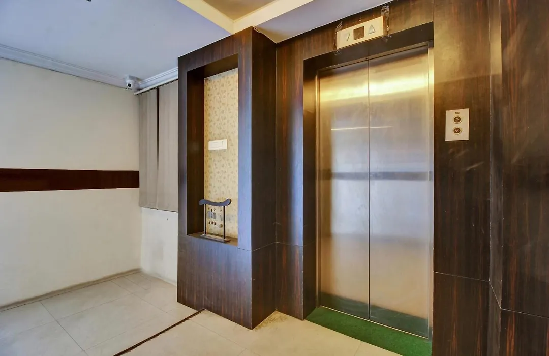 Hotel O Ss A1 Luxury Rooms-1