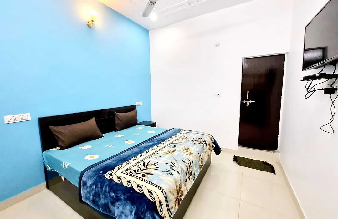Oyo 81090 Hotel Ml Residency-1