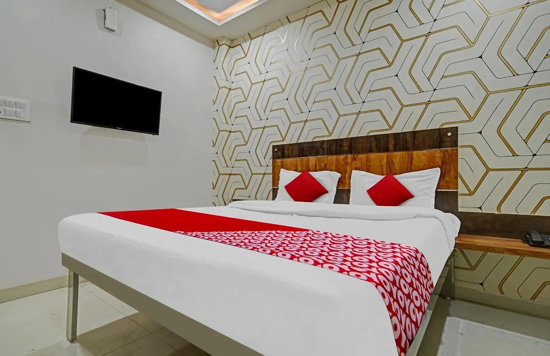 Hotel O Blue Wings-1