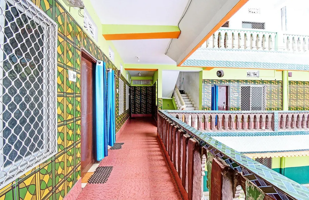 Hotel O Sri Ram Guest House-1