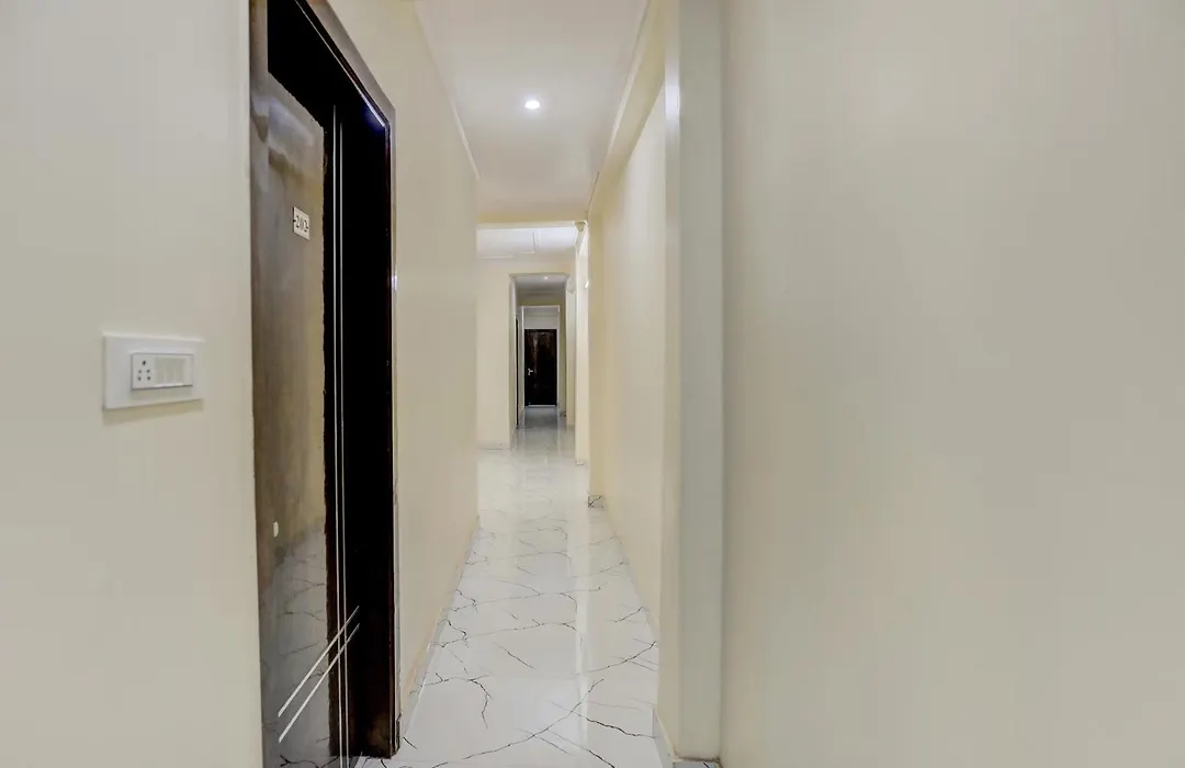 Hotel O Diamond Inn-1