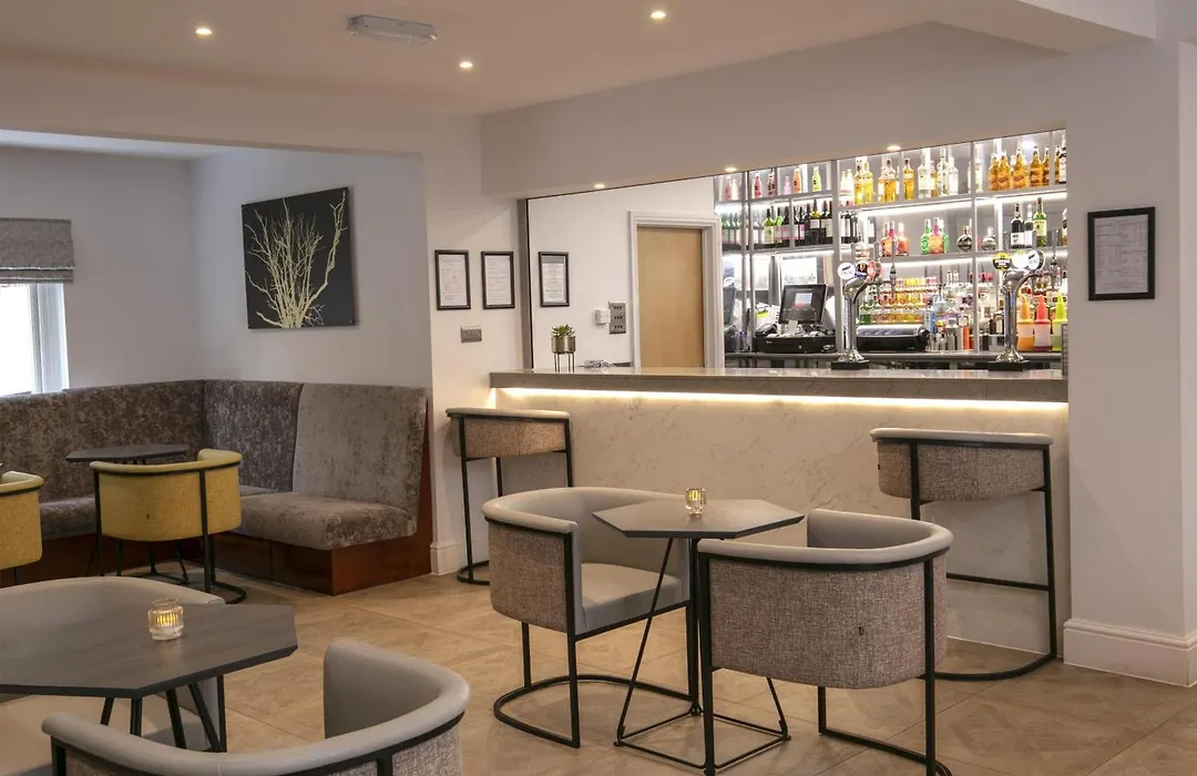 Best Western Premier Heronston Hotel & Spa-1