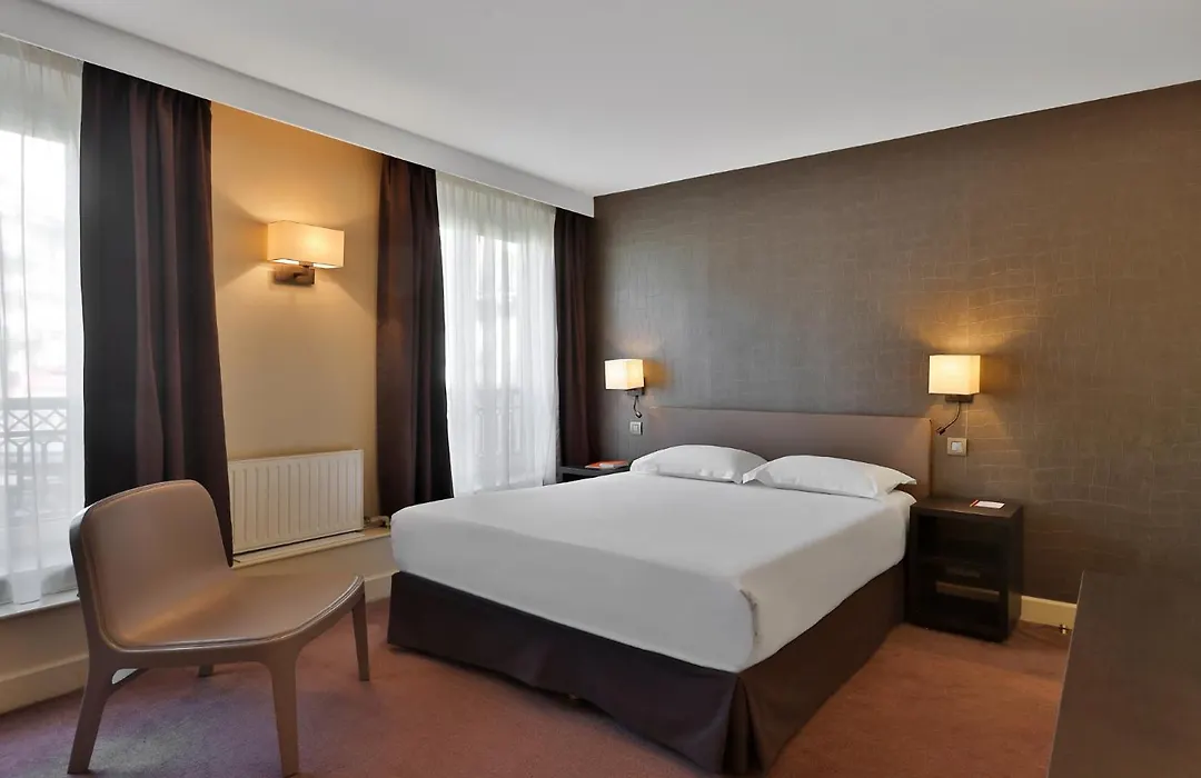 Hotel Londres Et New York - Teritoria-1