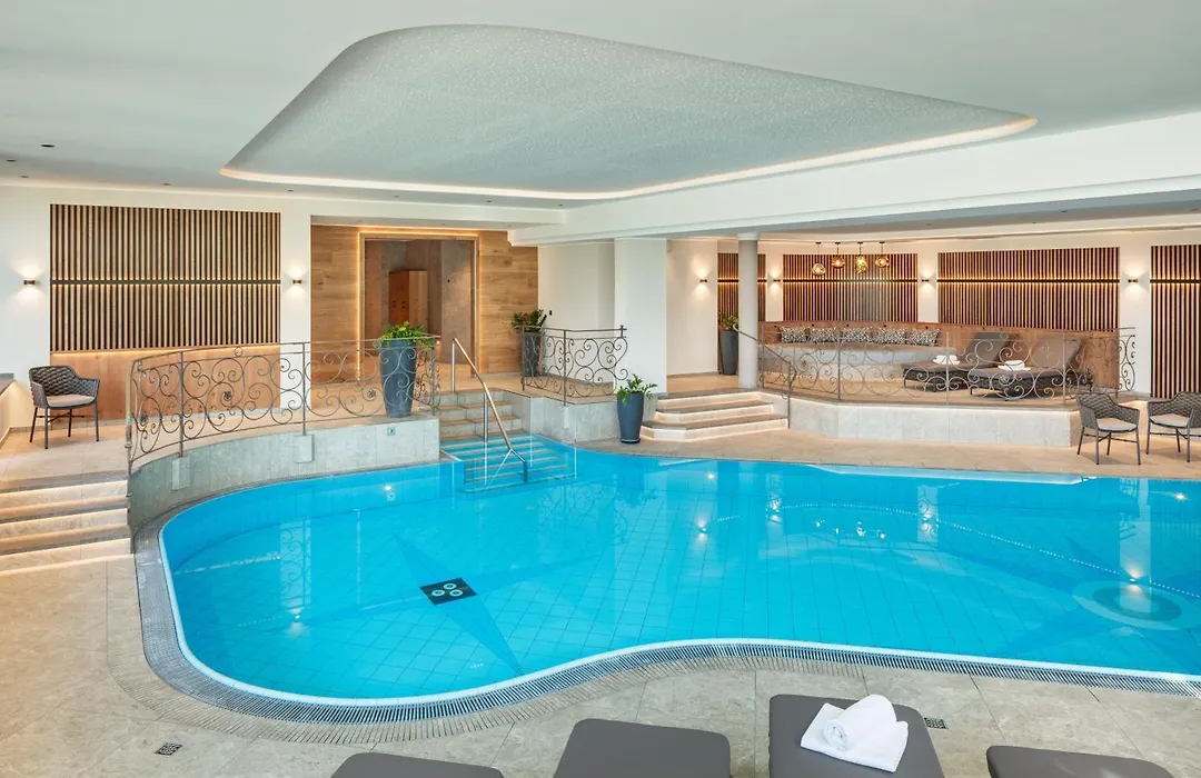 Apparthotel Talhof, Restaurant, Pool und Spa-1