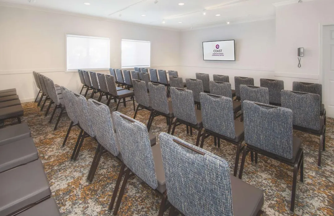 Coast Canmore Hotel & Conference Centre-1