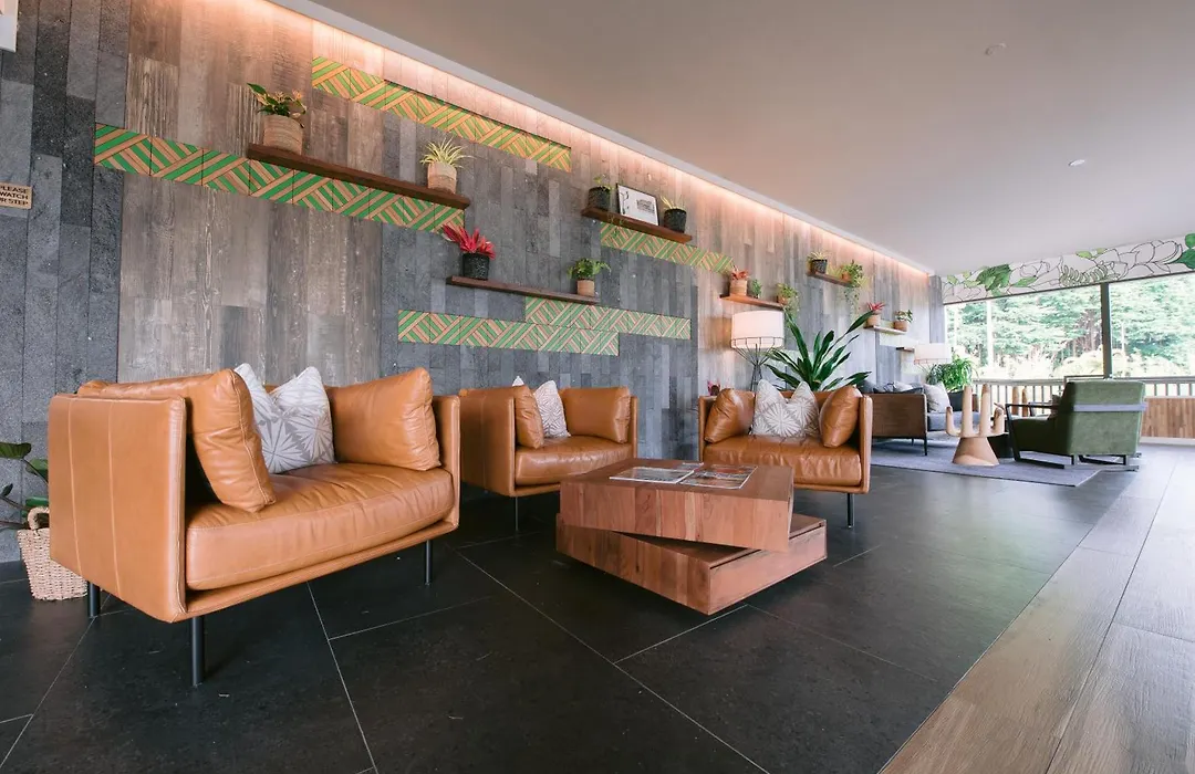 Scp Hilo Hotel-1