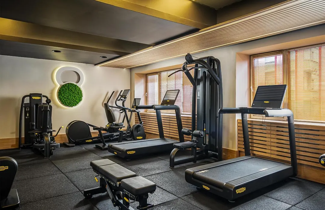 Park Inn By Radisson Bucharest Hotel & Residence-1