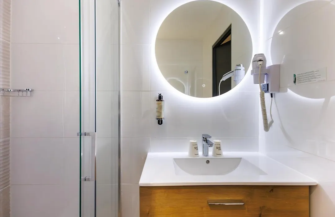 The Originals Boutique, Hotel Cassitel, Cassis-1
