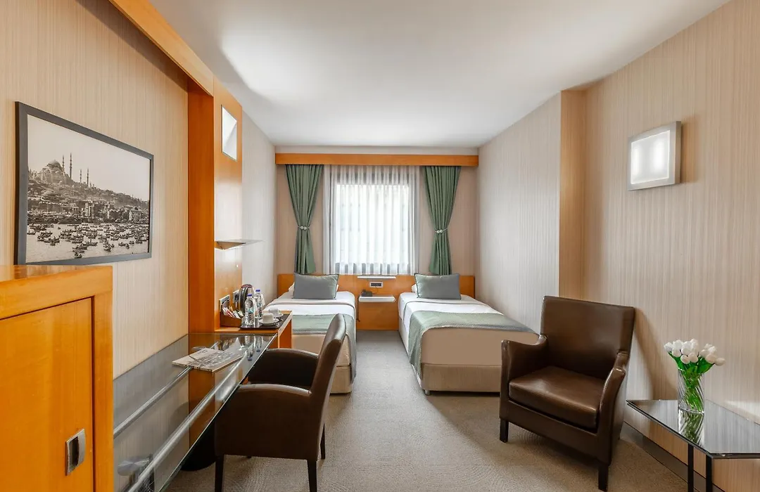Point Hotel Taksim-1