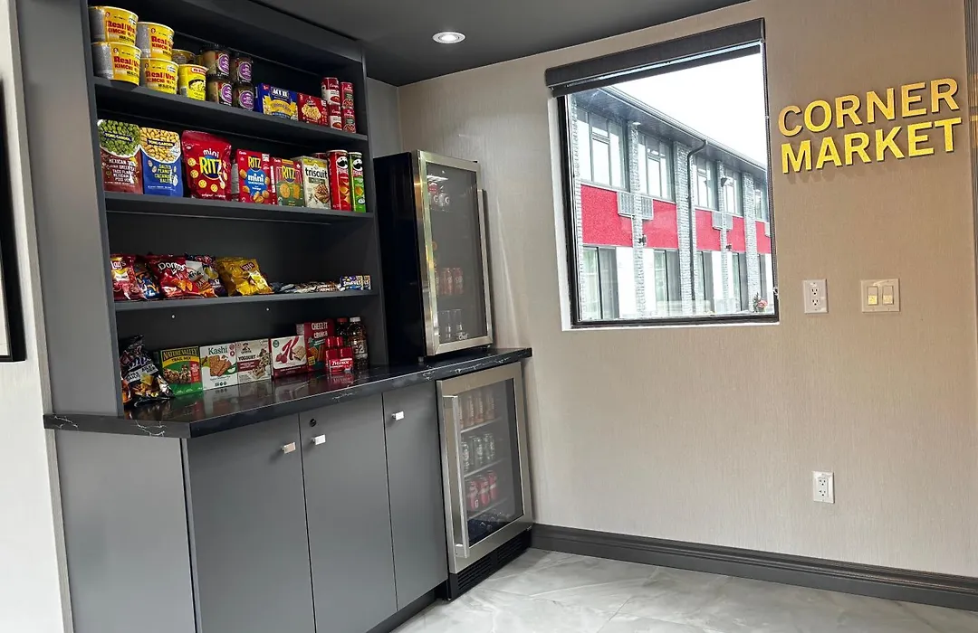 Ramada By Wyndham Kingston-1