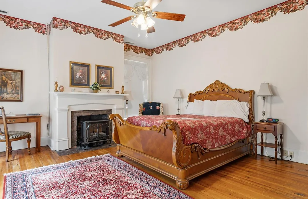 Rockwood Manor Bed & Breakfast-1