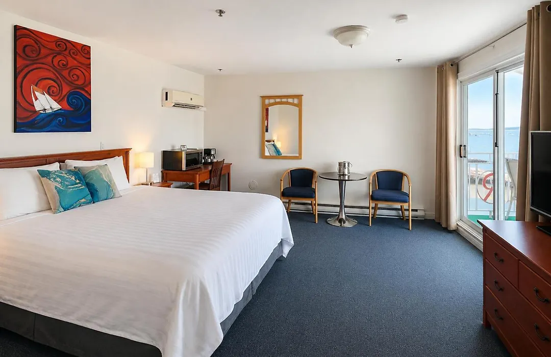 Rum Runner Inn-1