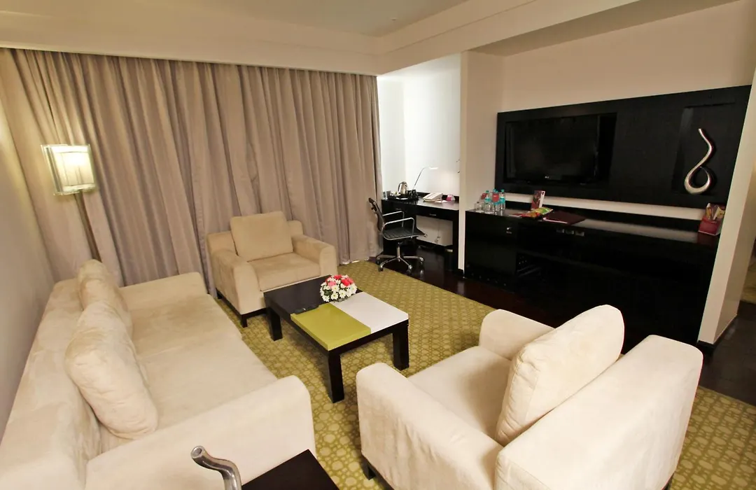 Crowne Plaza Pune City Centre By Ihg-1