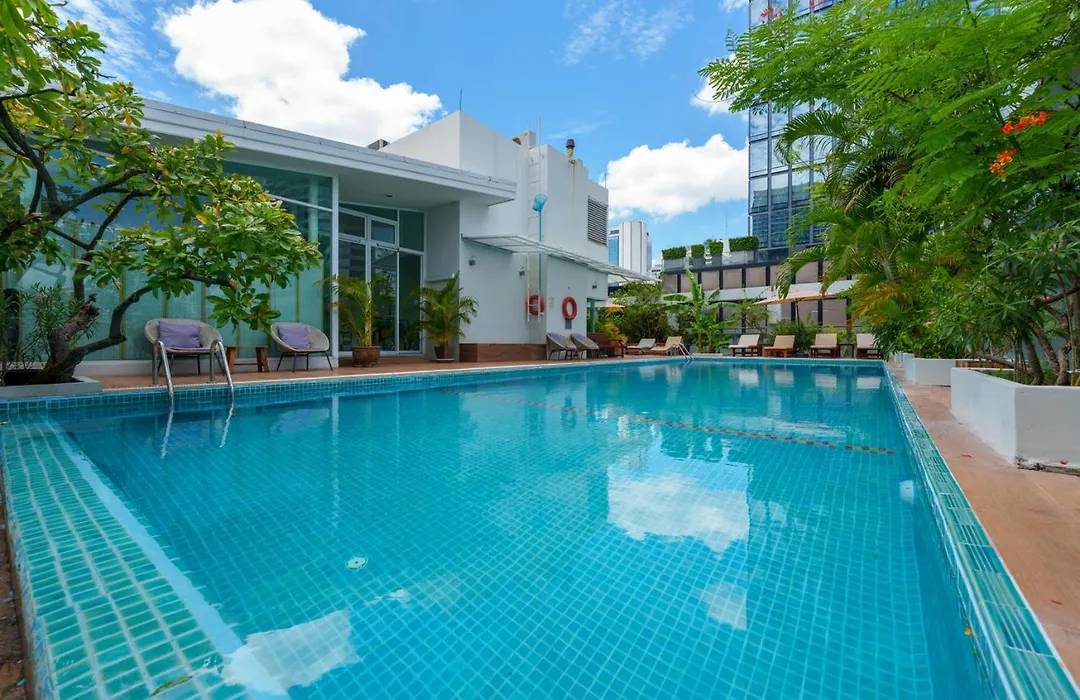 Sabai Sathorn Service Apartment-1