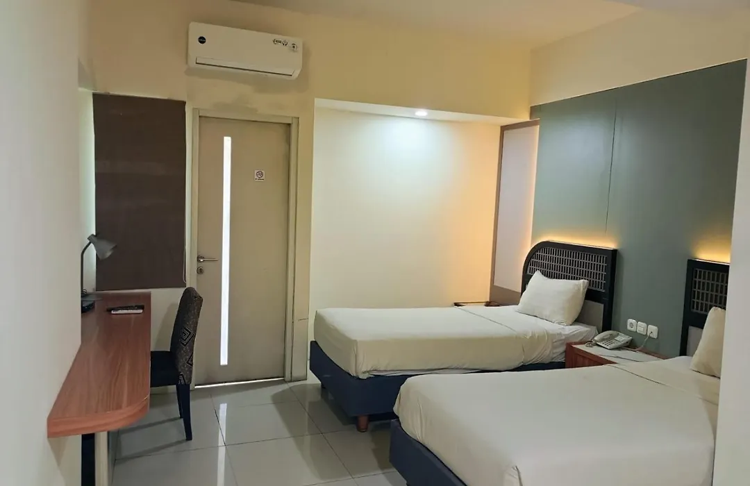 The Square Surabaya Hotel-1