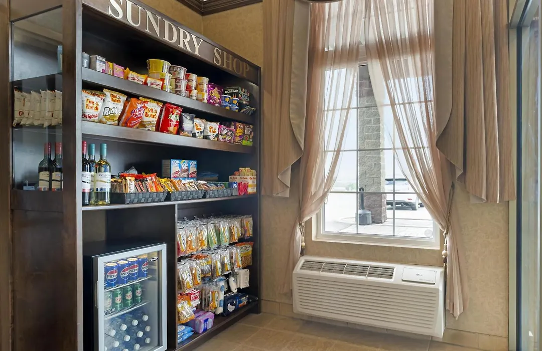 Best Western Plus Grand-Sault Hotel & Suites-1