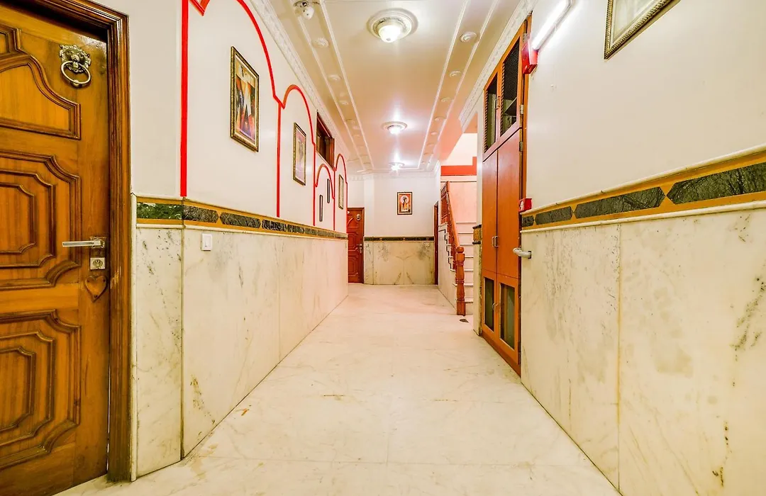 Super Hotel O Blue Sapphire Delhi-1