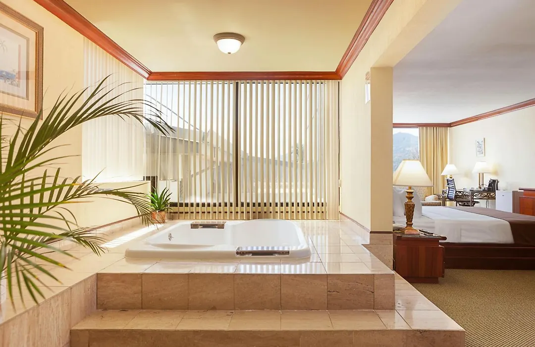 Wyndham San Jose Herradura-1