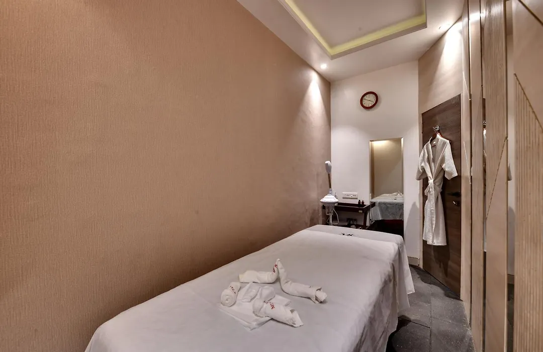 Hotel Suba Palace Near Gateway Of India-1