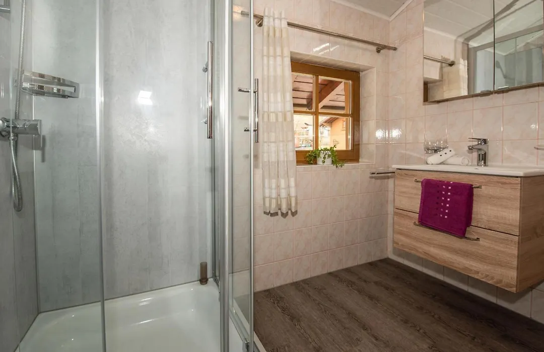 Moser-Meiling, Pension-1