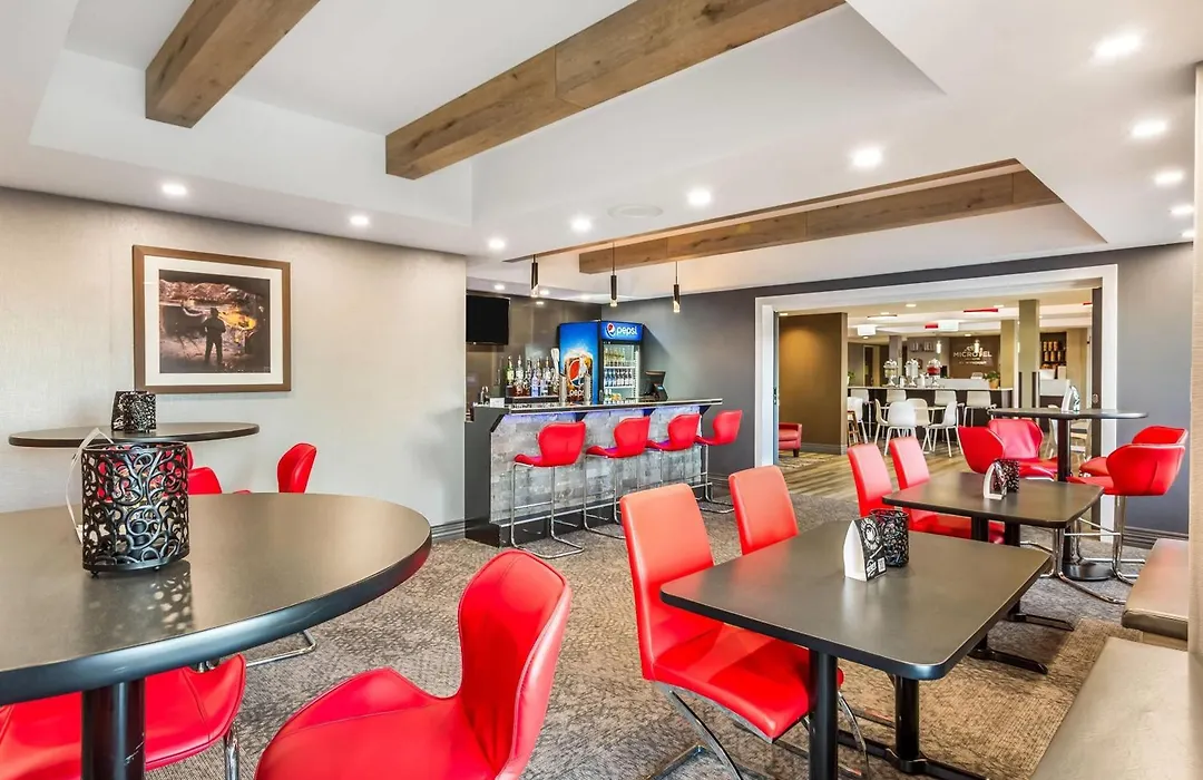 Microtel Inn & Suites By Wyndham - Timmins-1