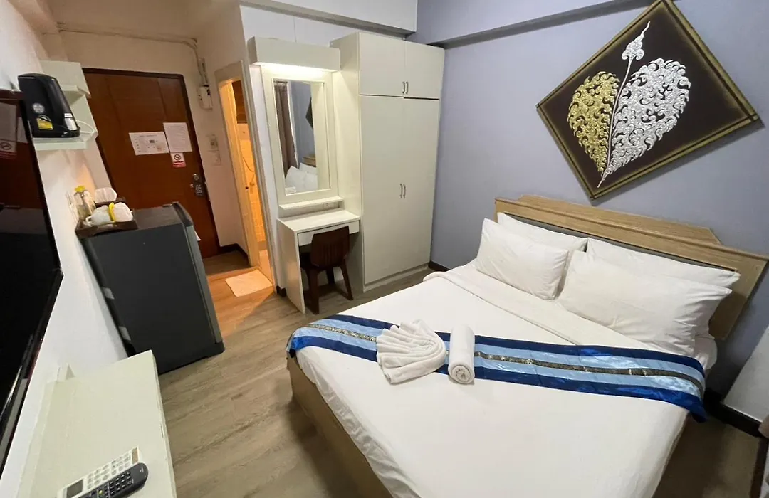 Home Place Hotel-1