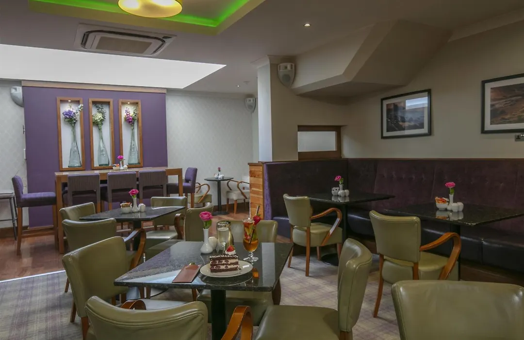 Best Western Moores Central Hotel-1