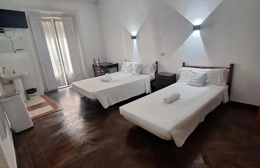 Hostal Alonso-1