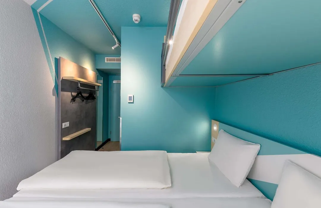 Ibis Budget Hamburg City-1