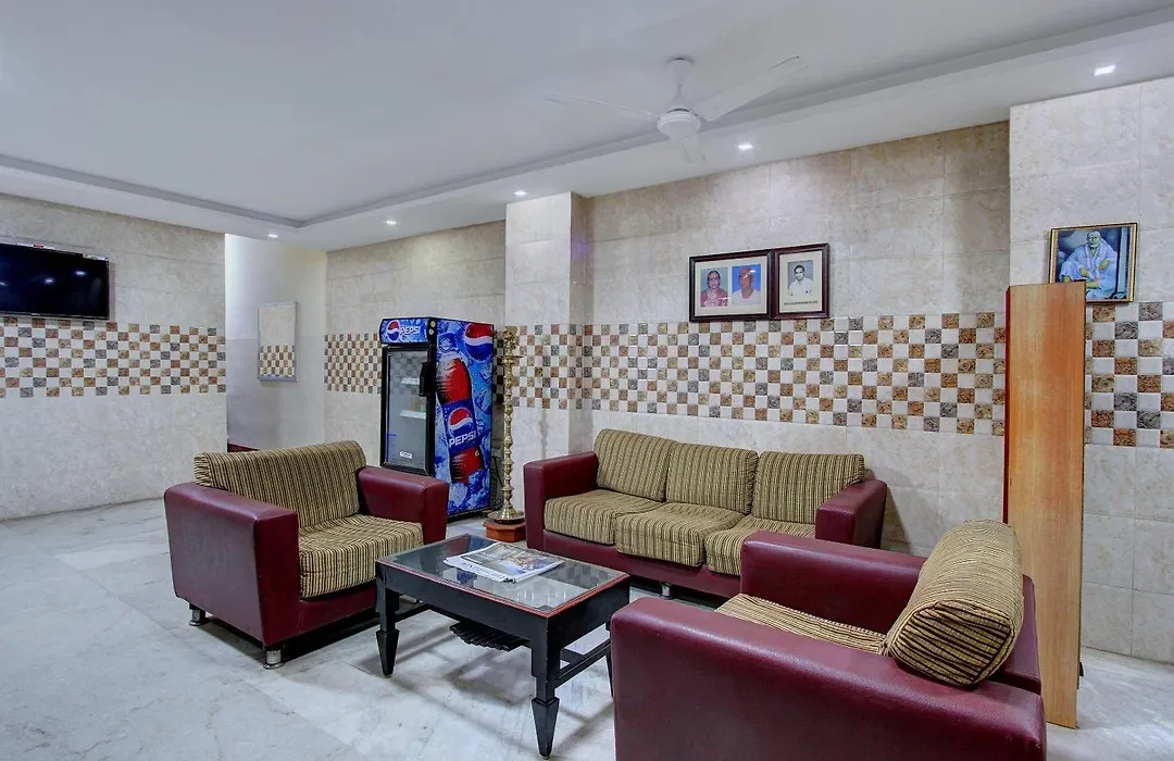 Hotel O Radhakrishna-1