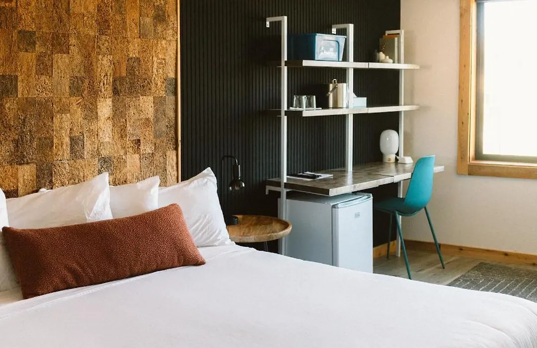 Adrift Hotel-1