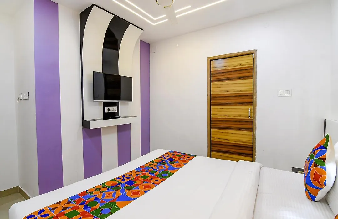 Fabhotel Heritage Ruby-1
