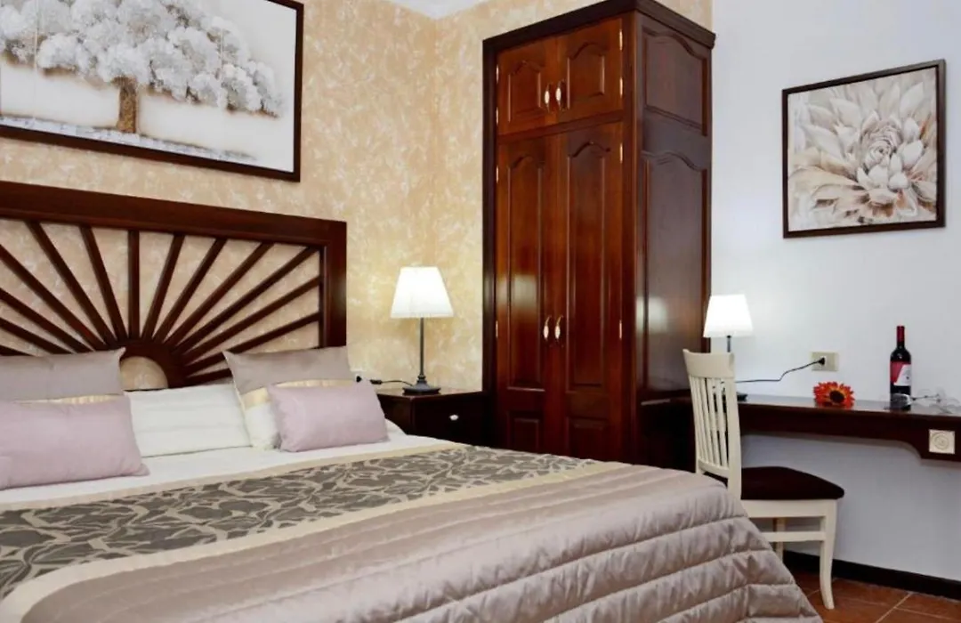 Hotel Drago San Antonio-1