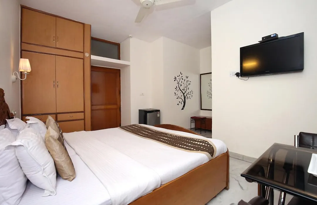Hotel O Skylark-1