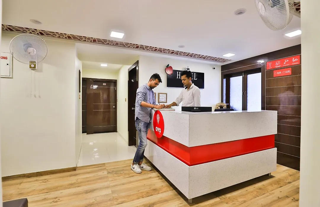 Hotel O Red Apple-1