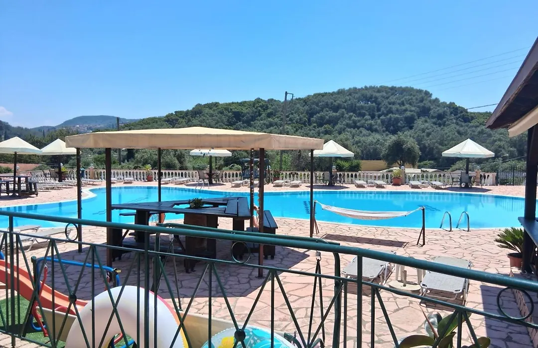 Filoxenia Studios And Mermaid Pool-1