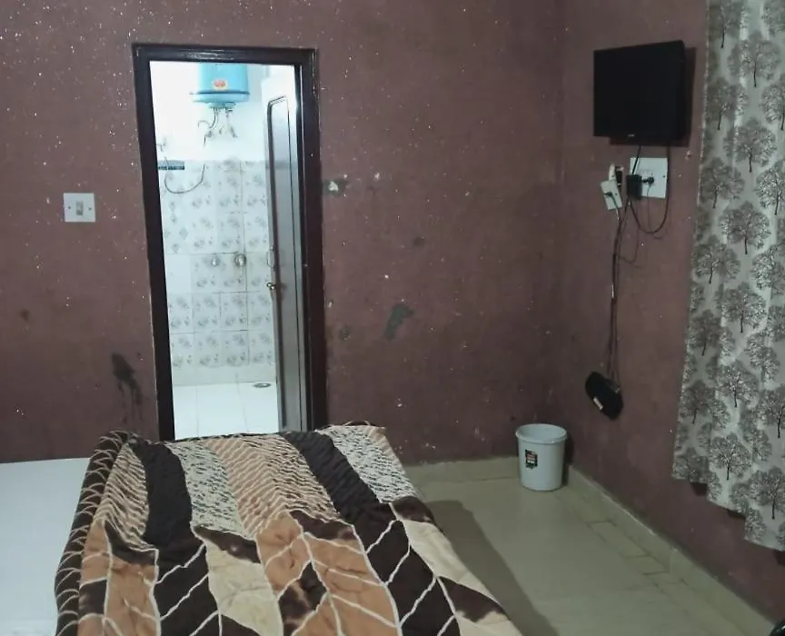 Hotel Kanshi Vishwa Nath-1