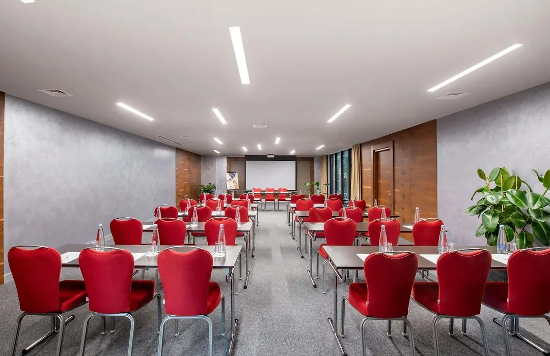 Tbilisi Saburtalo Hotel By Mercure-1