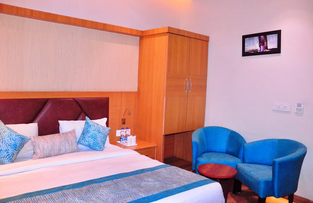 Hotel Landmark Near Golden Temple-1