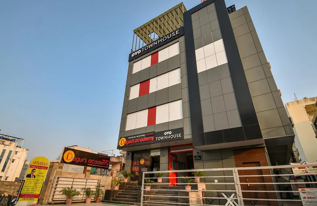 Hotel O Luxurs-1